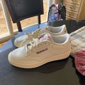 Never been worn before Reebok shoes. Platform.